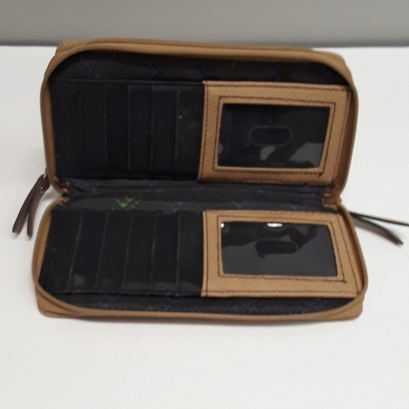 NICOLE Miller New York Tan Double Zipper Wallet - Picture 3 of 5